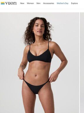 Heat Wave Bikini Top in Black